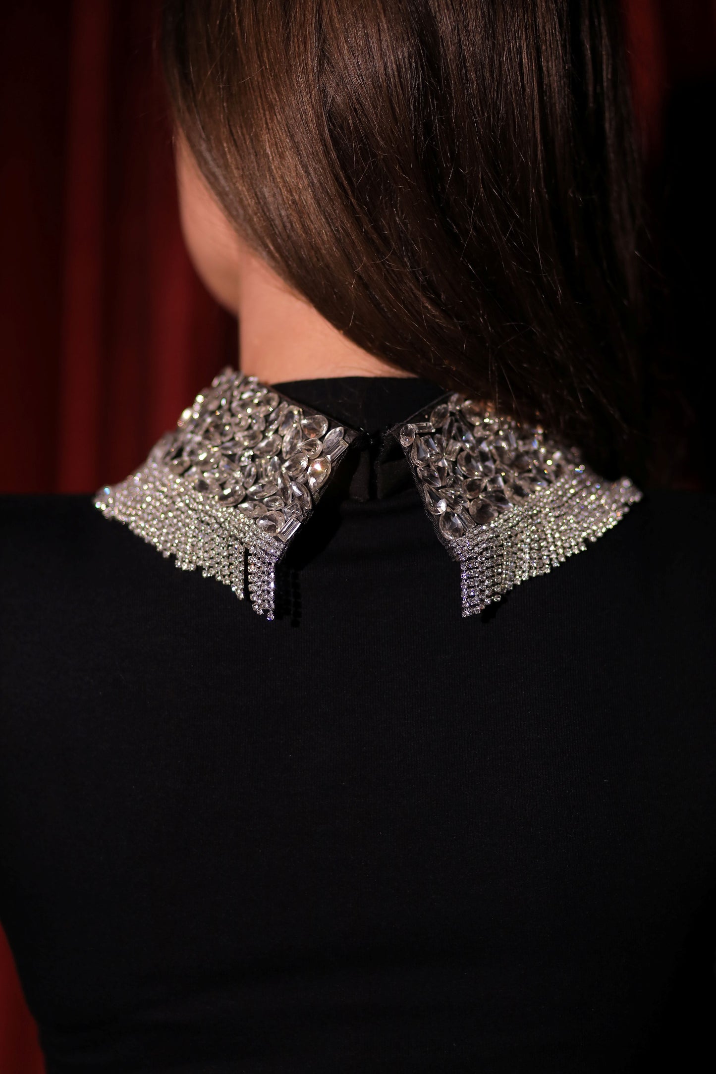 Sparkling Silver Jewel Collar