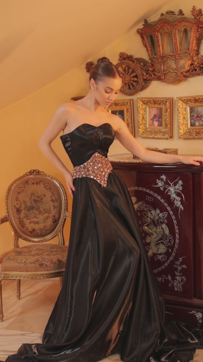 Gemstone Embellished Waist Belt